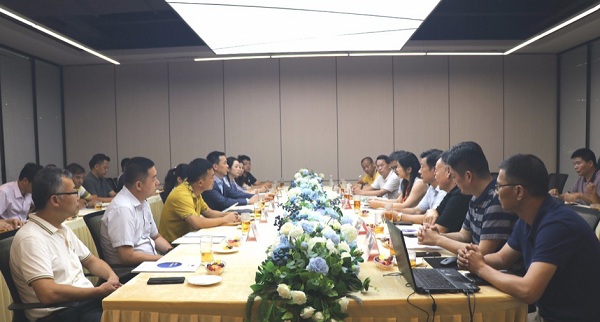 橫崗街道工商聯(lián)（商會(huì)）領(lǐng)導(dǎo)、企業(yè)家蒞臨康利城考察