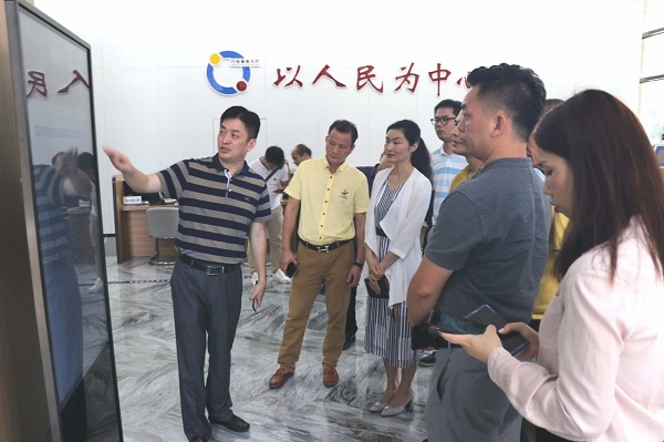 橫崗街道工商聯(lián)（商會(huì)）領(lǐng)導(dǎo)、企業(yè)家蒞臨康利城考察